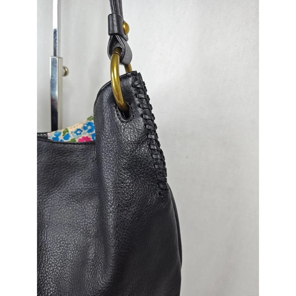 Tommy Hilfiger Black Pebbled Leather Hobo Bag Floral Lining NWT Tassel Purse